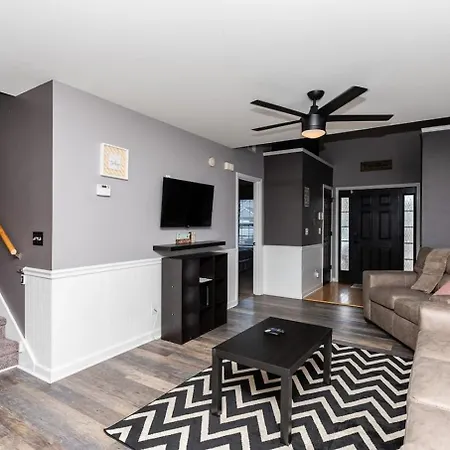 Charming, Spacious, Ideal 4 Groups Near Charleston